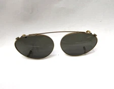 ANTIQUE AMERICAN OPTICAL SUNGLASSES MILITARY STYLE AVIATOR PILOT CLIP ON GREEN