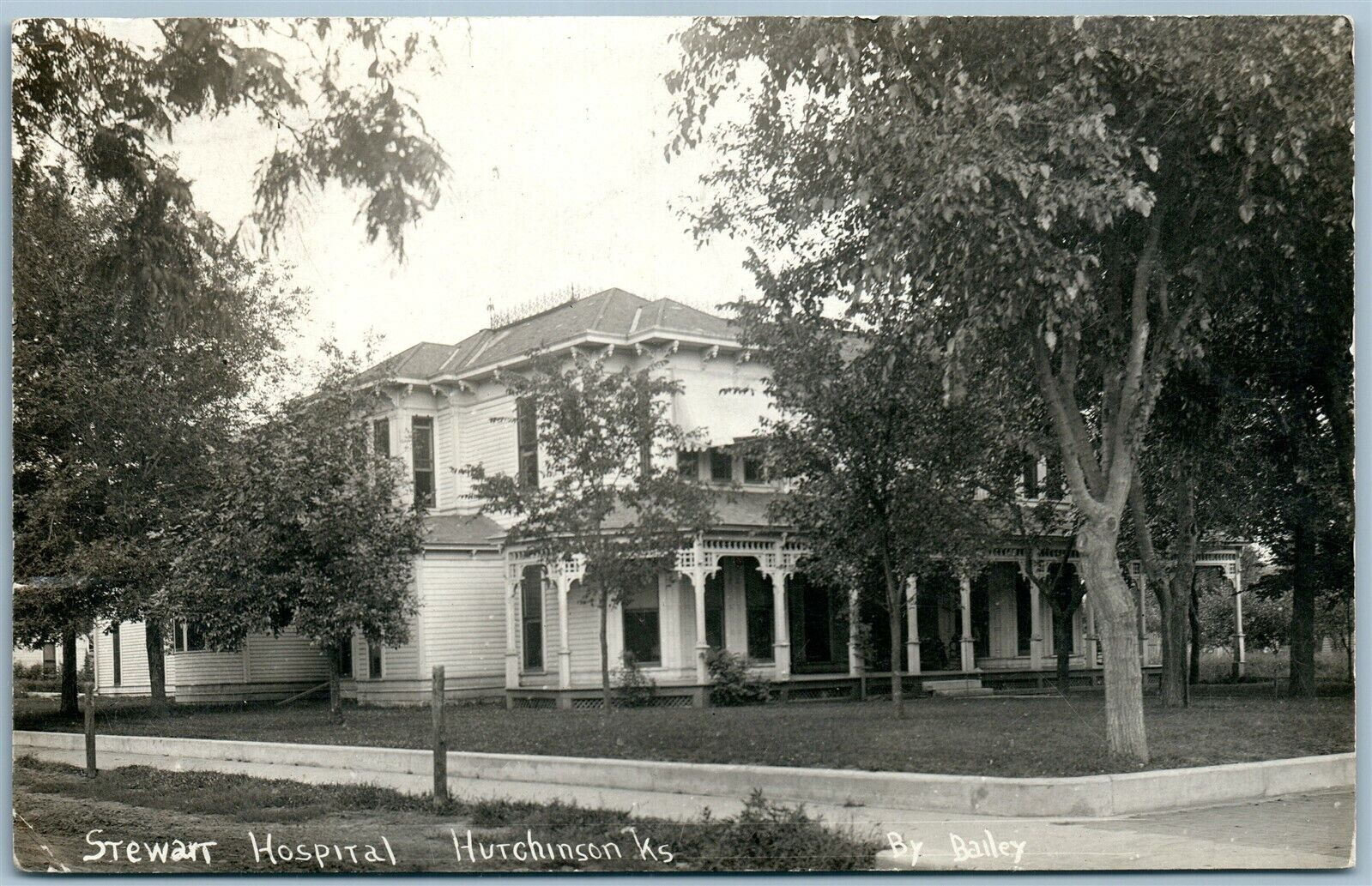 HUTCHINSON KS STEWART HOSPITAL ANTIQUE REAL PHOTO POSTCARD RPPC Goedkope limited edition