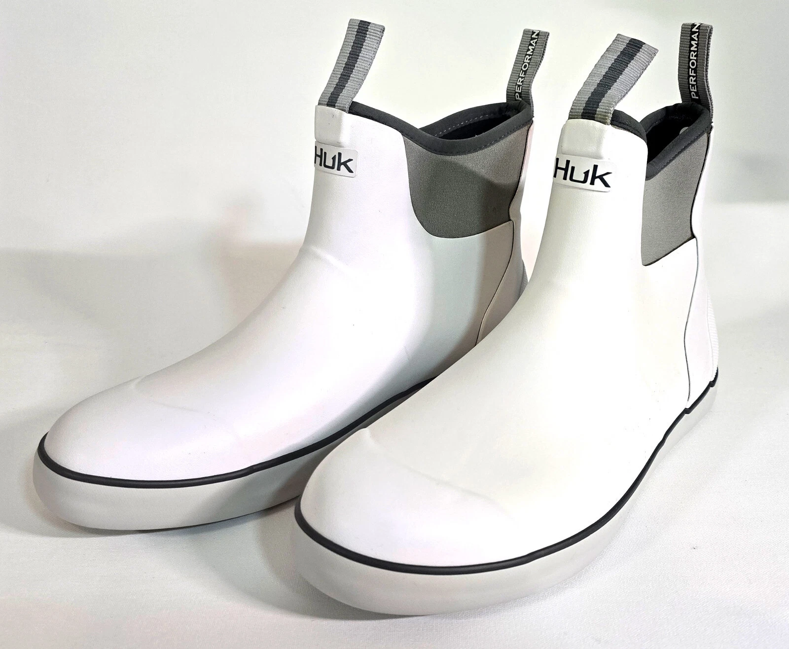 HUK Men's Rogue Wave Boots Men's Size 12 White - New w/o Box Hook Rain Shoes