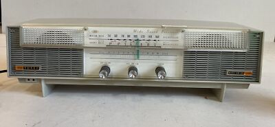 Vintage SHARP Vacuum Tube Radio UW122 - SW/MW Phono - Hayakawa Electric Working