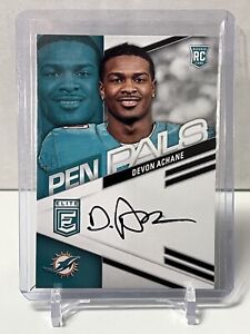 2023 Donruss Elite  Pen Pals Devon Achane Rookie On Card Auto 