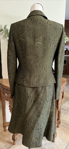 NIPON BOUTIQUE Women's 6 Olive Embroidered Blazer & Trumpet Skirt Suit #S - Picture 6 of 9
