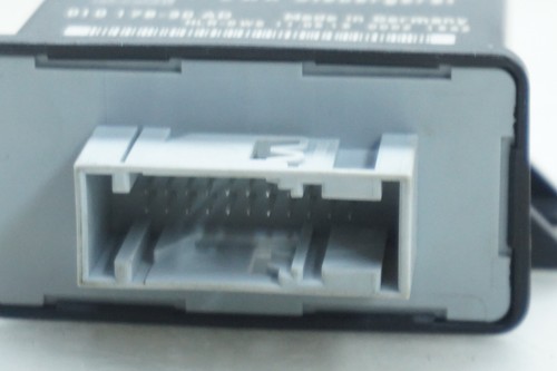 2011-2015 AUDI Q7 OEM Headlight Level Control Module 8X0907357 - Picture 8 of 9