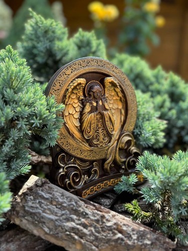 Guardian Angel wood figurine – handmade angel statue personalized gift - Picture 7 of 7