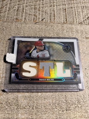 2022 Topps Triple Threads Yadier Molina Patch /36