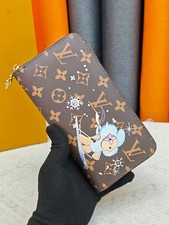 Louis Vuitton M60017 Vivienne Monogram Zippy Wallet Edition Christmas