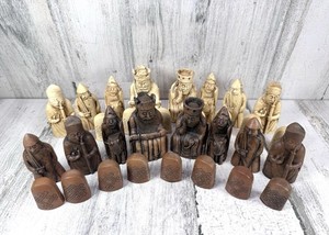 Lewis Chessmen Style Chess Set Viking Medieval Resin 32 Pieces Complete Heavy