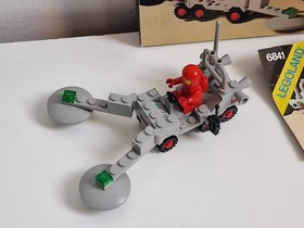 Lego Vintage Legoland Classic Space 6841 Mineral Detector Set, w Box N Instructed