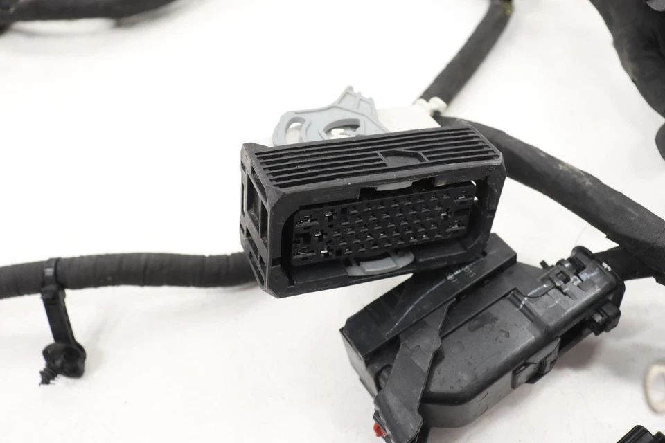 Arnés de cables Buick Enclave 2019 (motor) Foto 2 de 4