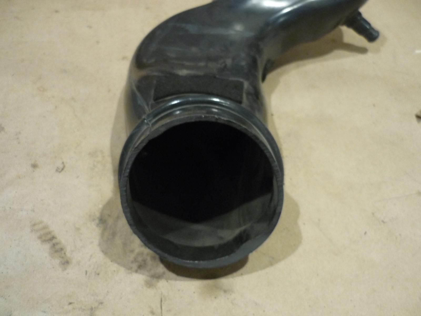 McLaren 570S - RH Air Intake Duct  - PN 13F0683CP