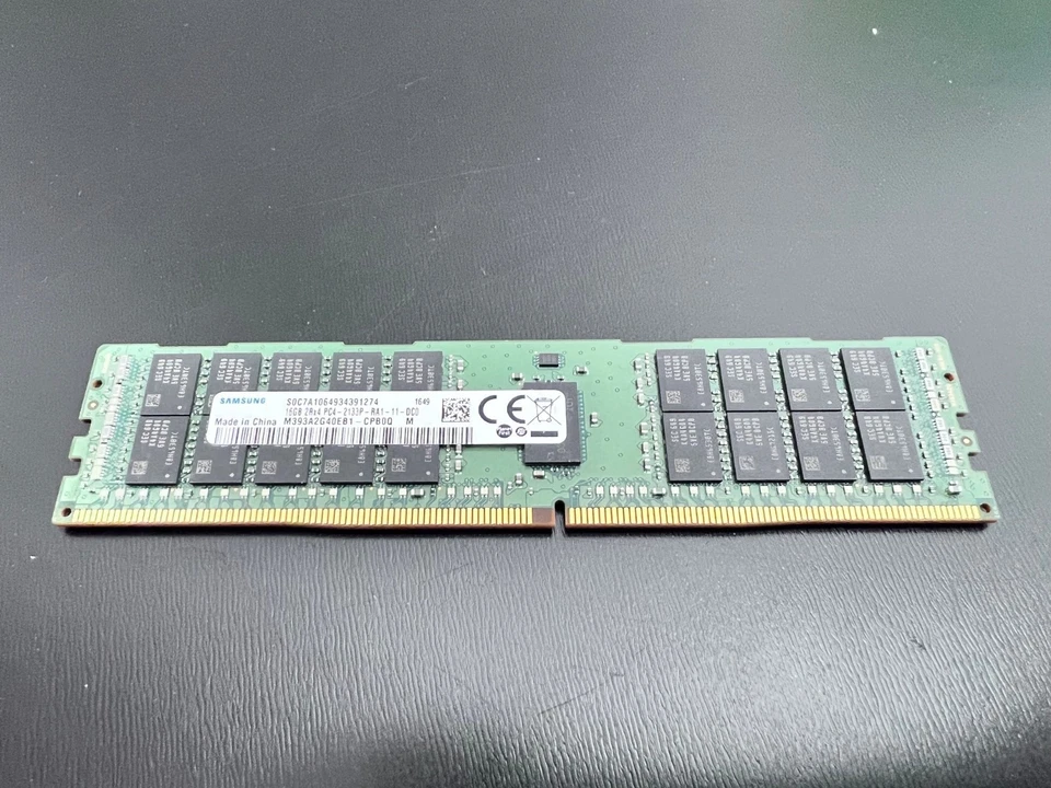 Samsung 16GB DDR4 Server RAM PC4-2133P ECC Memory 1x16GB Module M393A2G40EB1 - Image 2 of 4