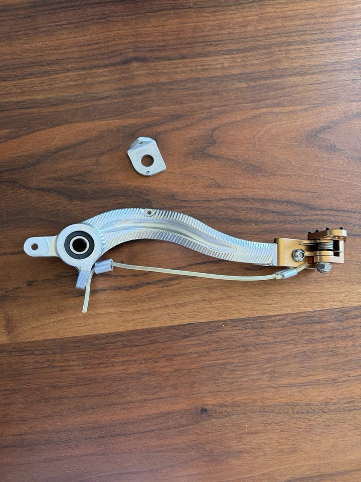 KTM - 折叠后刹车杆 - 125/250SX,XC,250-450 505 SXF ** 全新带盒 ** — 第 2/4 张图片