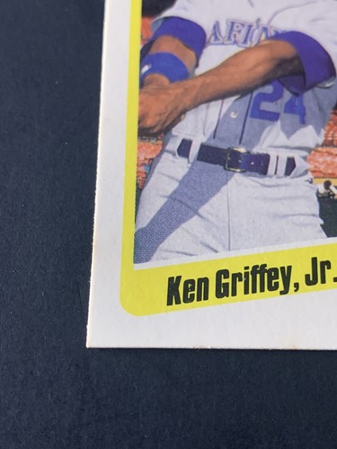 1990 Fleer Ken Griffey Jr. #513 | MISPRINT BLUE HEART ERROR | MINT | - Picture 5 of 6