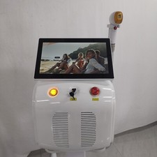 Permanent Painless 808nm Diode Laser Body Hair Removal Machine With lce Titanium