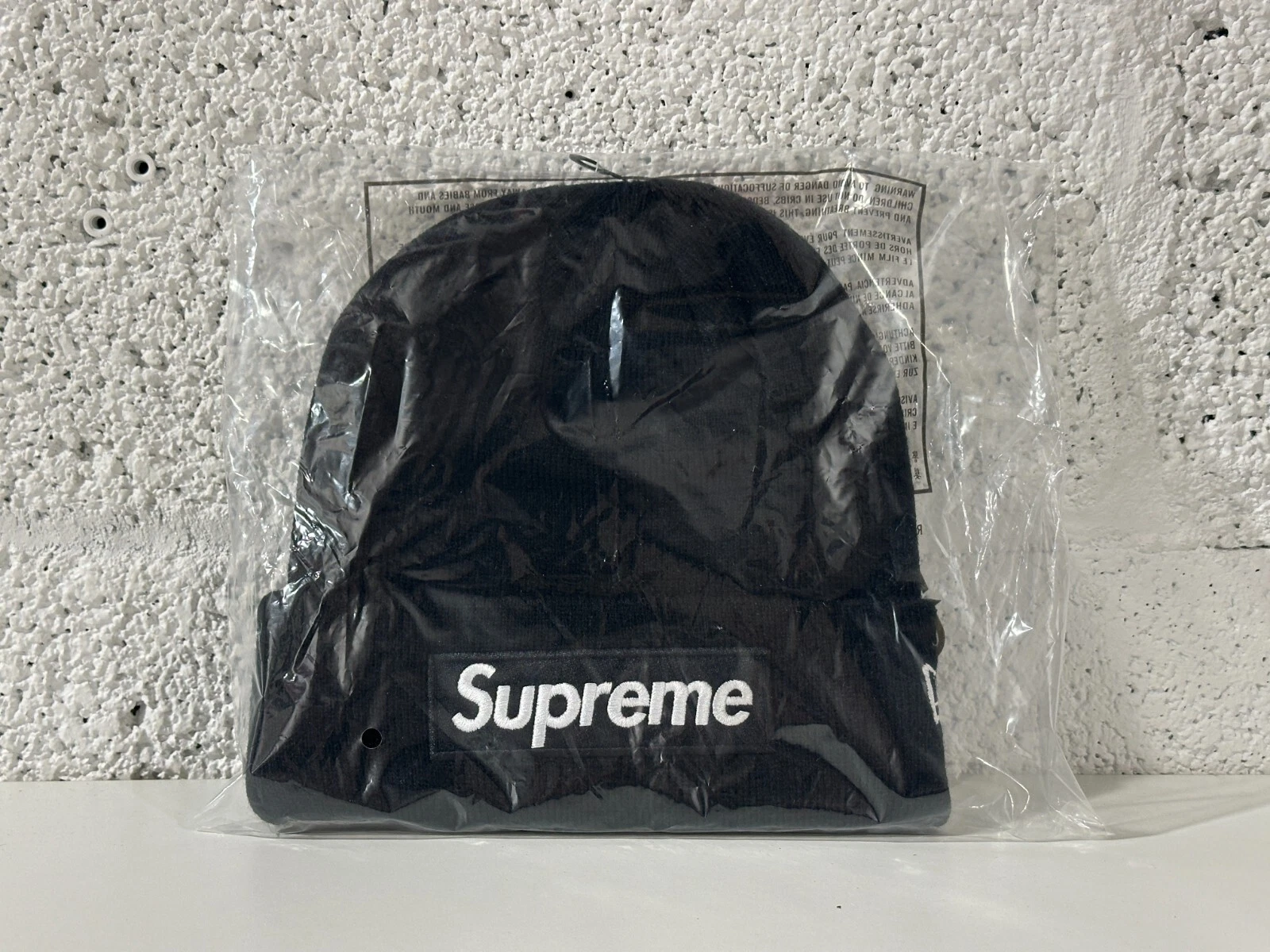 Bonnet noir neuf Supreme New Era Box Logo FW21BN9 taille unique