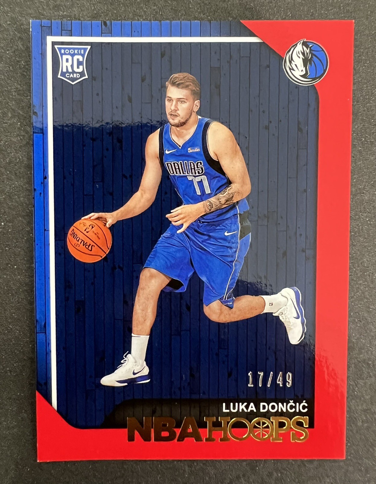 2018 Panini Hoops Luka Doncic Red SSP /49 #268 Dallas Mavericks RC Very Rare