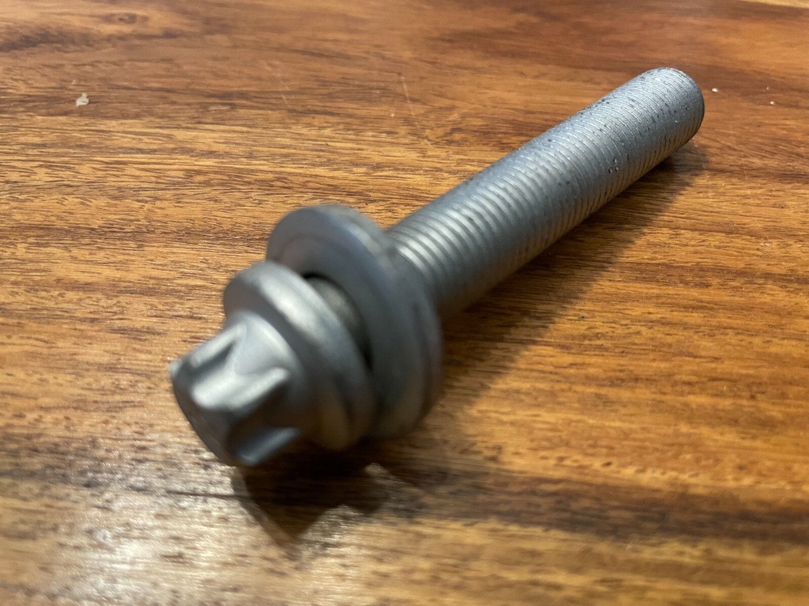 Alfa Romeo GT 147 156 NEW GENUINE front suspension pinch bolt 51737439