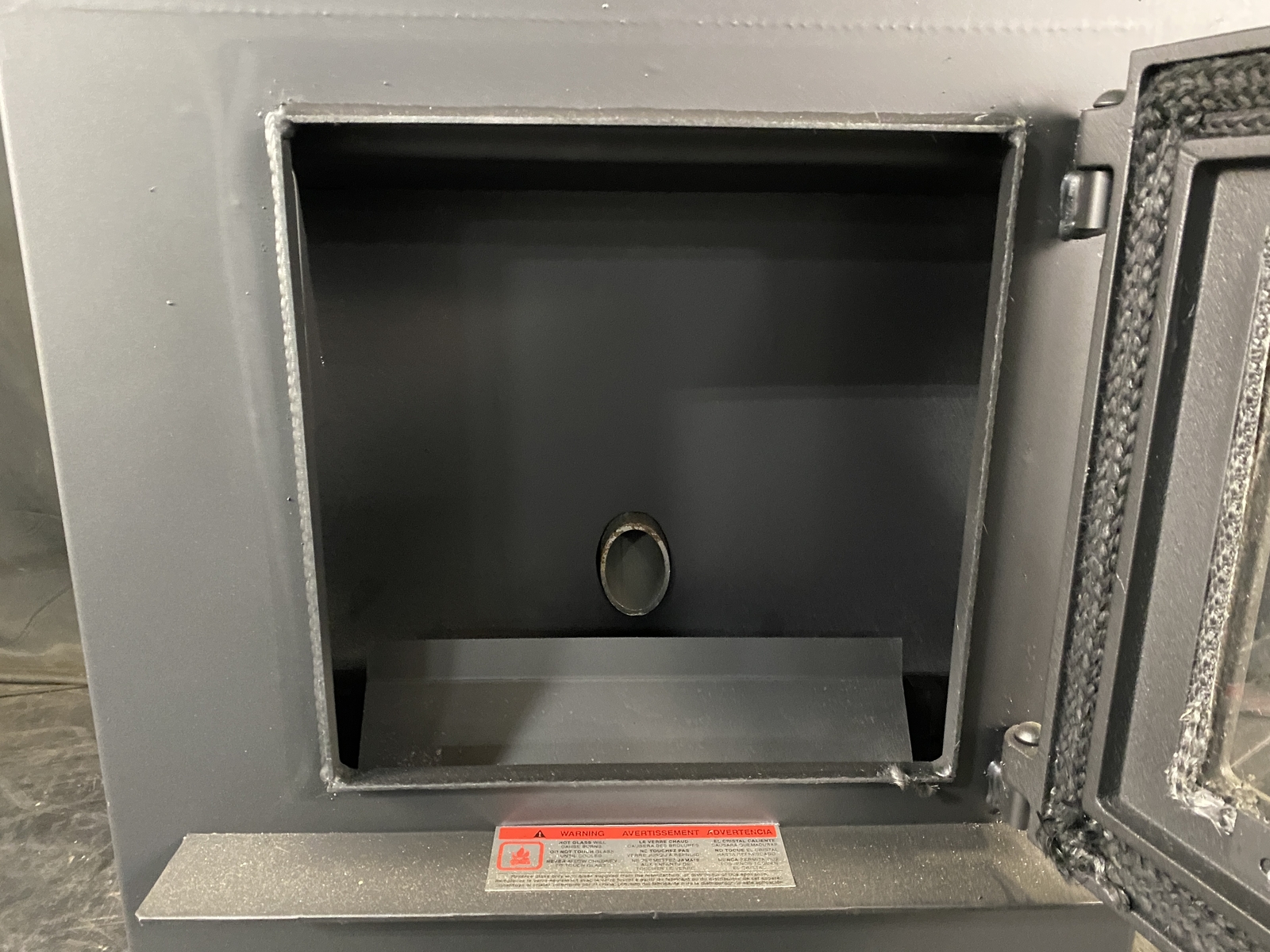 England Stove Works 25CBPAH Pellet Stove 2,200 sq. ft. 22K BTU New No