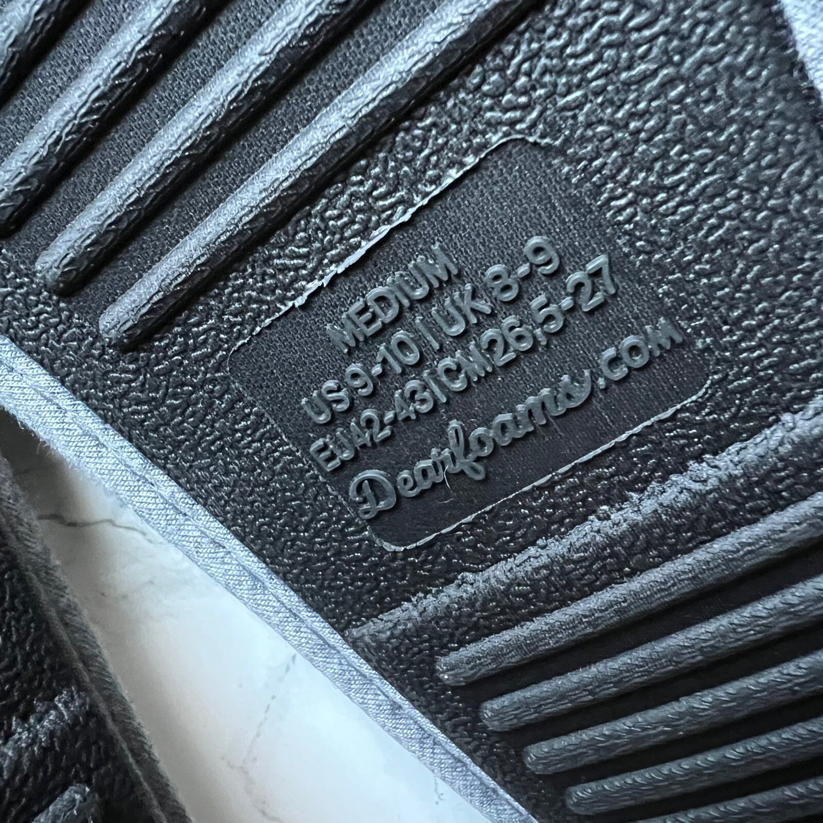 Dearfoam Mens Quilted Slide Slippers Size M 9/10 Black Gray NWOT eBay