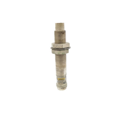 OMRON E2E2-X5MY1-M4 24-240VAC 1.2A UNMP
