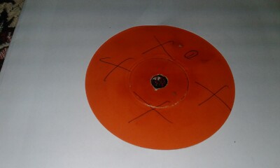 Unknown Artist , Don't Believe Him , 7 '' Blank