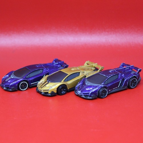 3 2021 Hot Wheels Lamborghini Veneno Purple + Gold HW Exotics 5-Pack ...