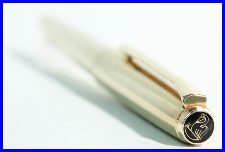 【ヴィンテージ】PELICAN 60 ROLLED GOLD 万年筆 ヴィンテージ】PELICAN 60 ROLLED GOLD 万年筆 Pelikan ROLLED
