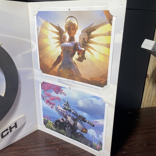 Overwatch Litografie Numerate Gamestop Manager Promo RARO - Foto 4 di 8