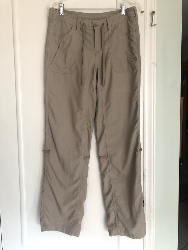 Vintage The North Face Womens Nylon Convertible Khaki Pant size 6