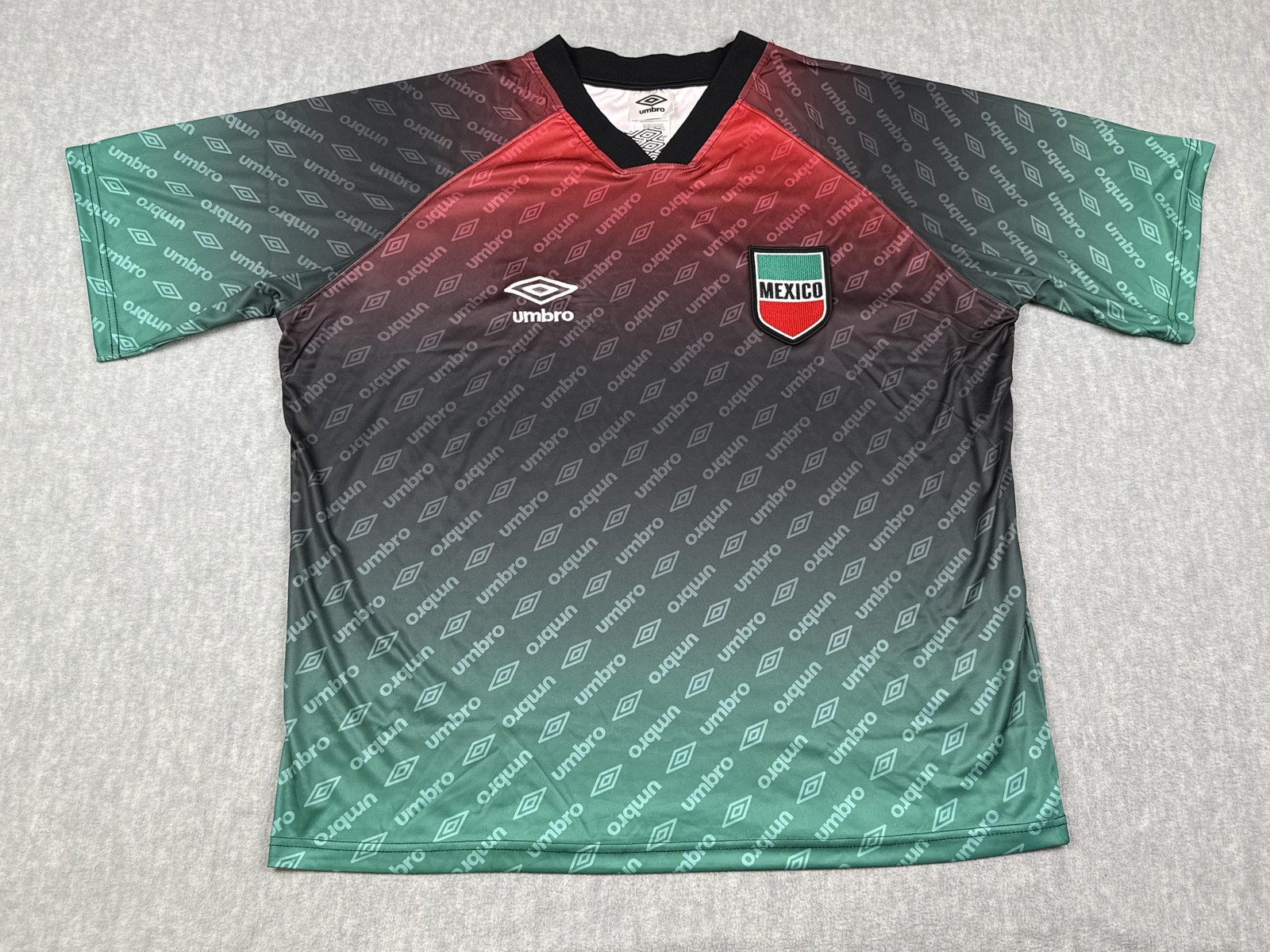 Mexico Jersey Mens Large Green National Team Soccer Umbro Allover Logo Runs Big