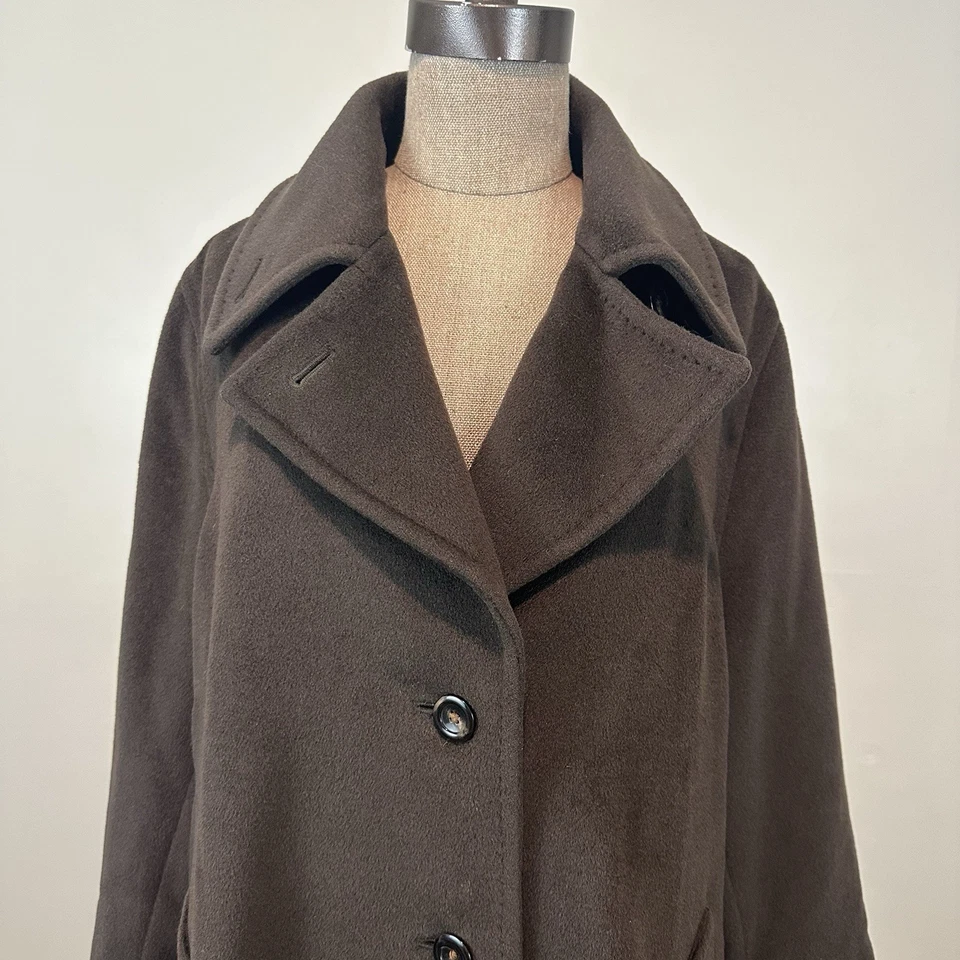 Max Mara Single Breasted Olive Green Virgin Wool Coat Jacket Womens 8 EUC - Image 3 of 4