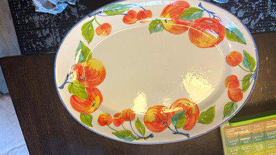 Elements Made in Italy Oval Ceramic Platter Glossy White Fruit Pattern