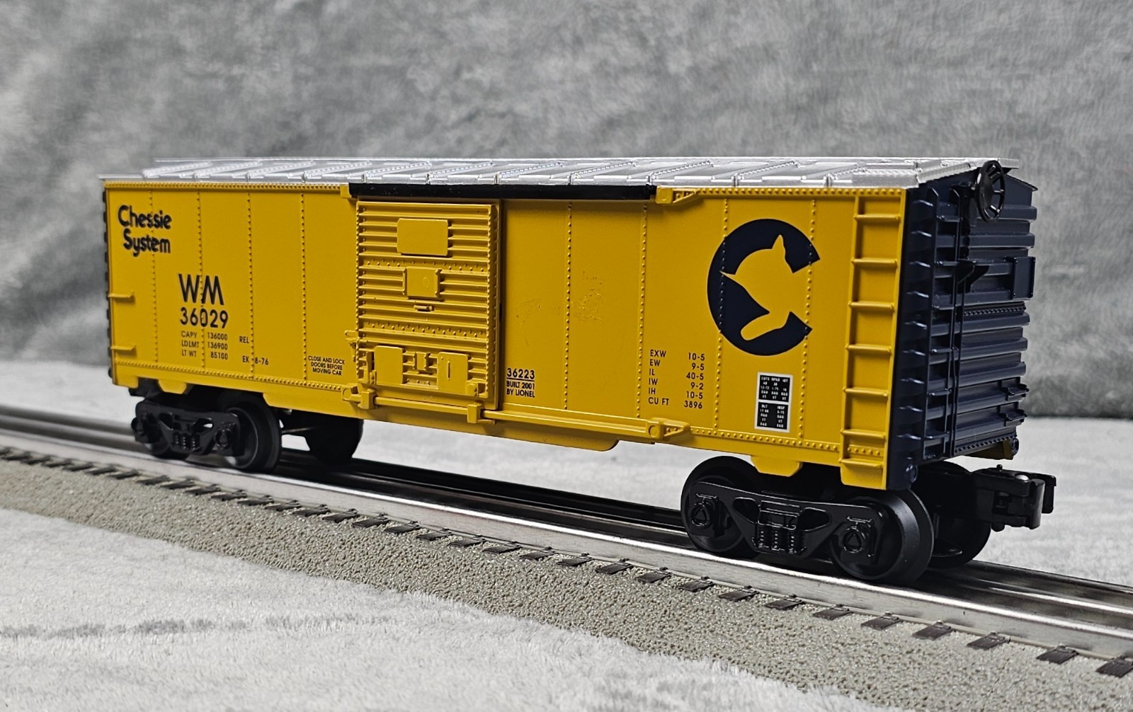 Click here to see eBay Auction