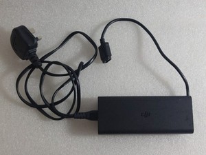 Genuine - DJI FPV Drone Battery Charger CDX170-90 UK Plug 25.2V 3.4A 86W 2x USB
