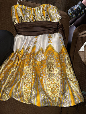 B. Darlin Juniors Strapless Satin Paisley Fit & Flare Dress Bow Sash Size 5/6