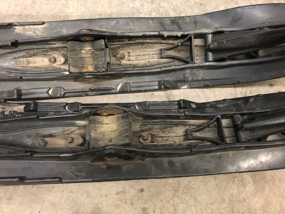 2008 SKI-DOO SUMMIT 550F FAN PILOT 6.9 ESQUIS - Imagem 3 de 4