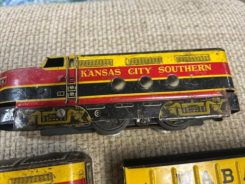 Marx O Scale Kansas City Southern Lines #54 A/B Diesel Train Set w/ Caboose 5pcs - Picture 4 of 22