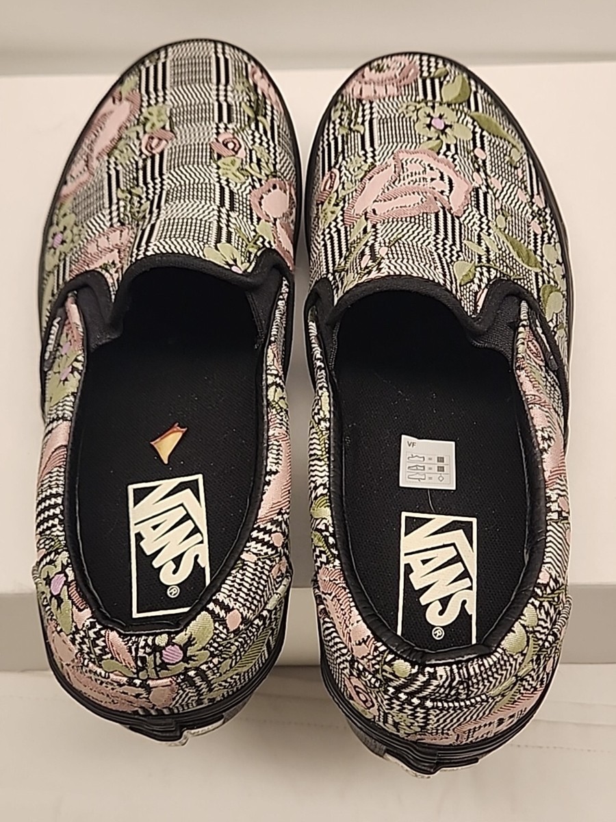 New!!【Vans】Old Skool Stackform Tapestry Floral Shoe VANS Classic Slip-On Stackform Shoes Tapestry Floral Black