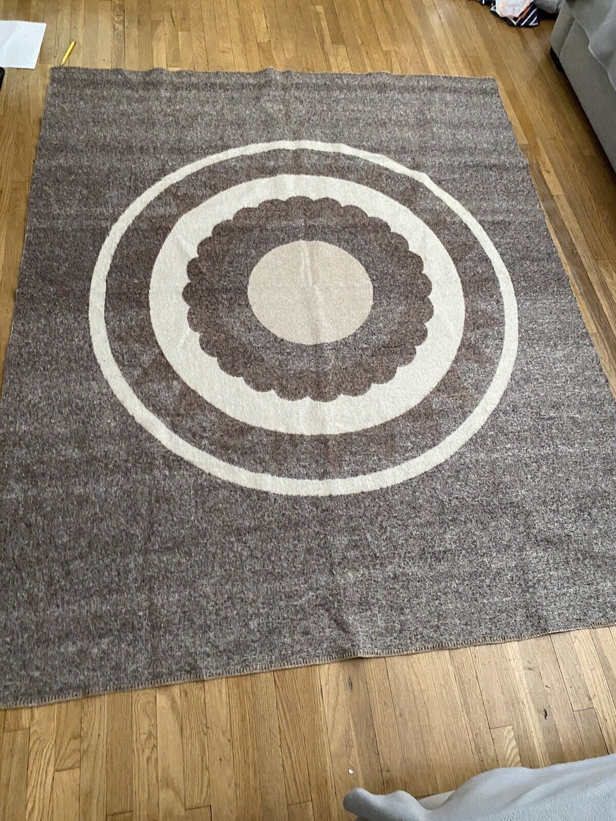 Picture 2 of 7