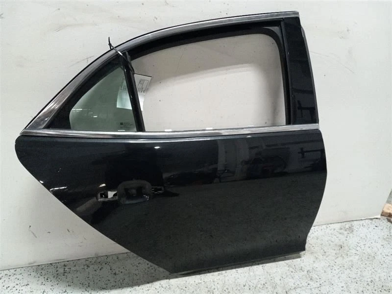 Montaje de puerta de pasajero trasera para Chevrolet Malibu 2013-2016 Foto 3 de 4