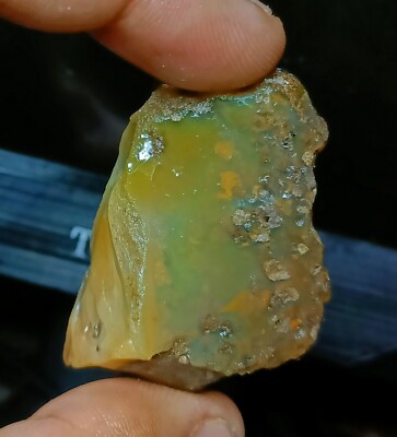 Opal Gem, 122 Carat, Natural Ethiopian Opal Raw Rough, Multi Flash Gemstone.
