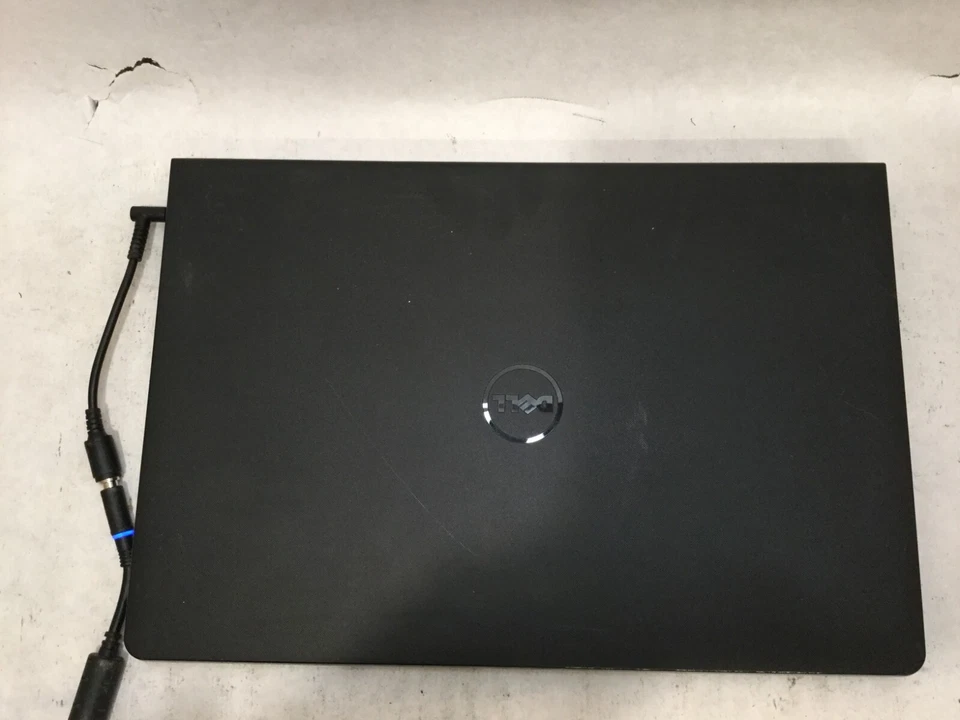 Dell Inspiron 15-3567 / Intel Core i3-7100U @ 2.40GHz / (MISSING PARTS!) -MR - Image 3 of 4