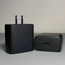 45W Fast Charging Type-C Charger Charging Adapter For iPhone 17/17 Pro/17 ProMax