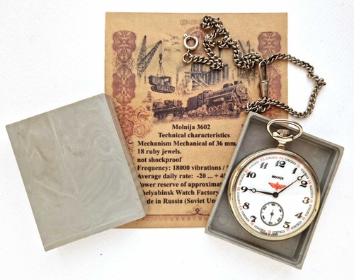 MOLNIJA. Vintage sowjetische mechanische Taschenuhr. 18 Juwelen. UdSSR - Bild 1 von 14