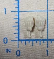 Jazwares Fortnite Male Grip Hold Hands Parts Fodder 4" 1/16 Scale Frostbite