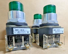 Allen-Bradley 800T-QB10G Push Button, Momentary, Illum. Green, 120VAC (New NB)