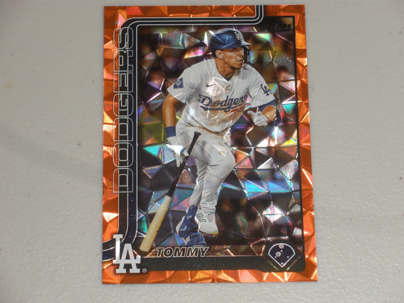 2025 Topps Orange Diamante Foil #214 Tommy Edman 11/25
