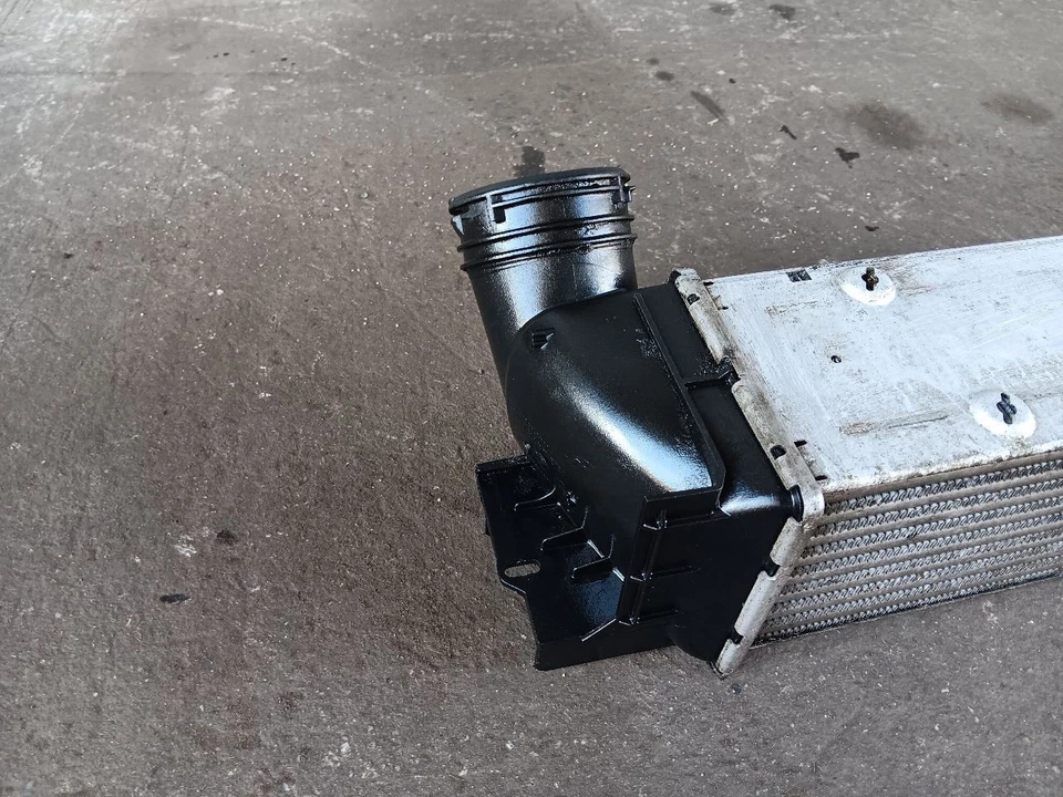 Intercooler 17517624146 para 2014 2015 2016 BMW X1 E84 Z4 E89 2.0L 3.0L - Imagem 2 de 4