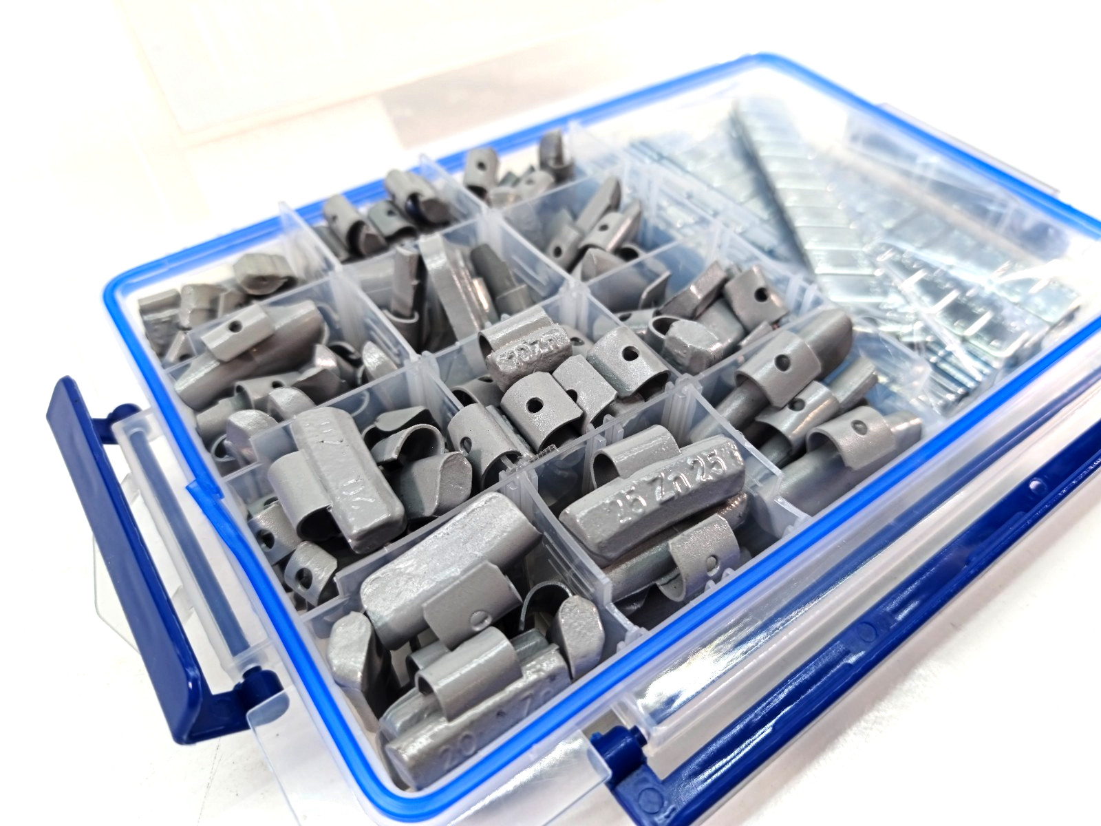 Plomb equilibrage roue auto et moto coffret de 150 pieces masses adhesives en acier