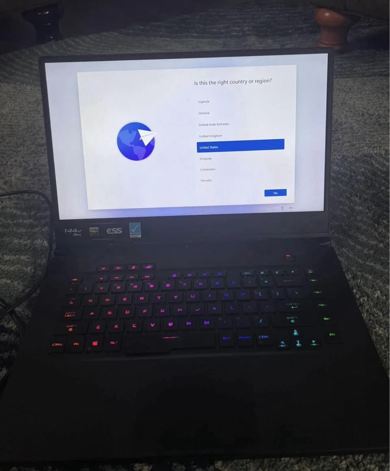 Portátil para juegos Asus ROG Zephyrus GU502G Foto 2 de 4